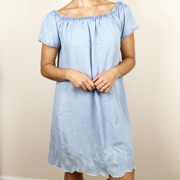 Chelsea & Theodore Dresses & Skirts - Chelsea & Theodore Chambray Tencel Dress, A15
